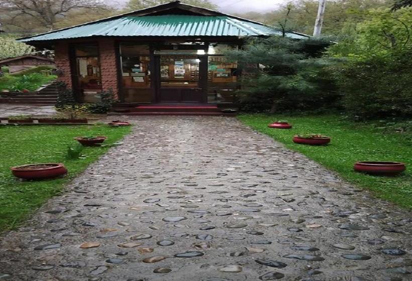 리조트 Brown Palace