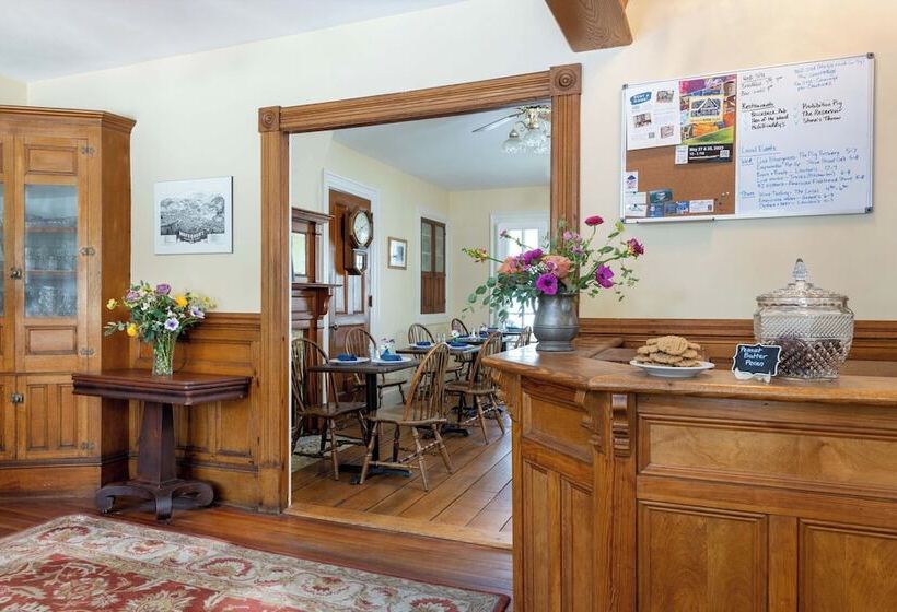 צימר Old Stagecoach Inn