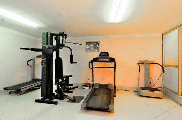 فندق Mayarch