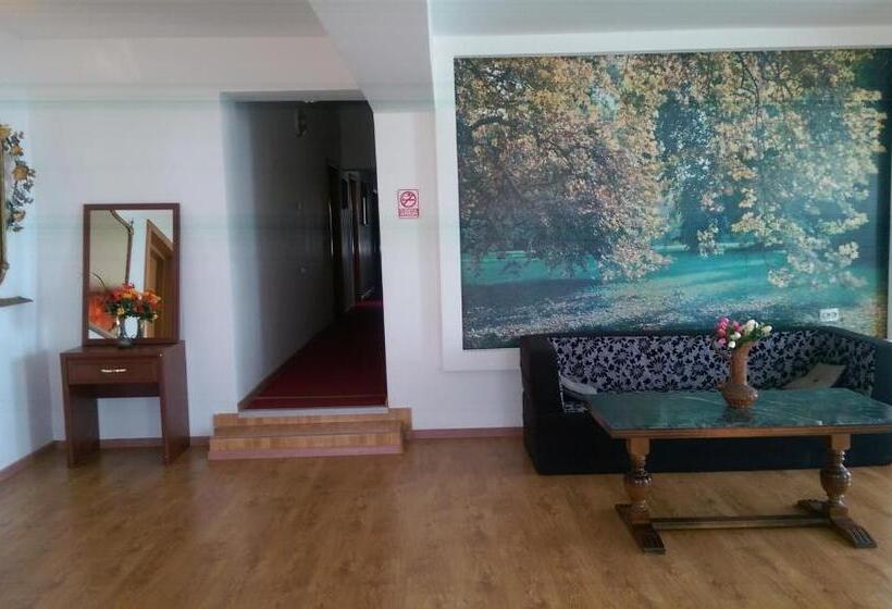 استراحتگاه Casa Regala Ear