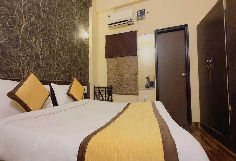 Fotos del hotel Jypore Saffron Inn & Suites:  28