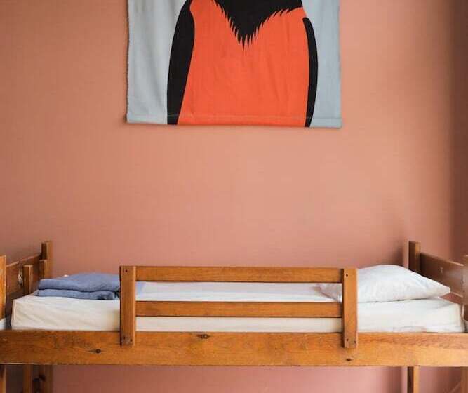 Hostel Buffalo Niagara