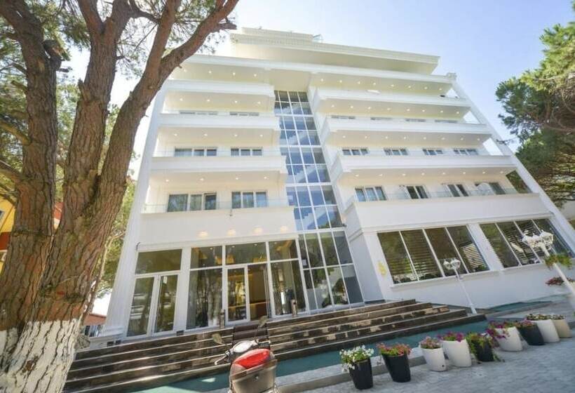 בית מלון כפרי Elesio