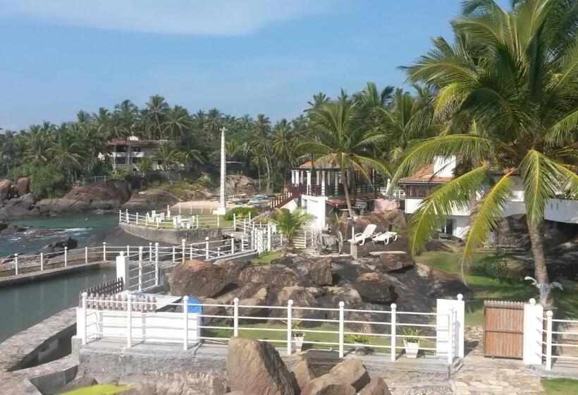 استراحتگاه Walauwa The Villa Ahungalla
