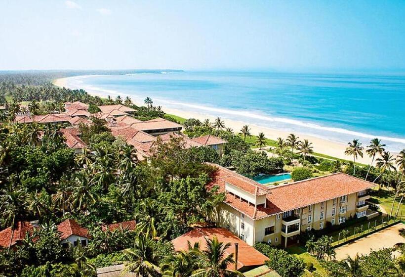 استراحتگاه Walauwa The Villa Ahungalla