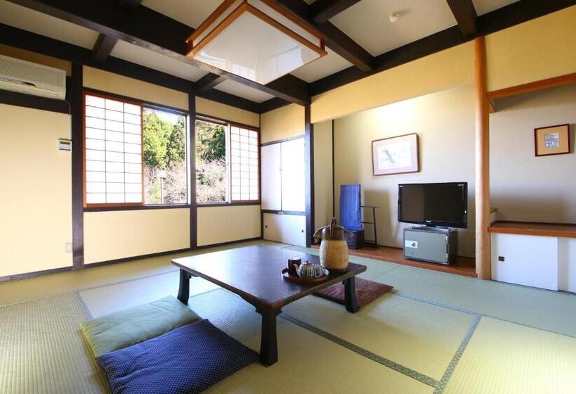 日式旅馆 Iwamura Sanso