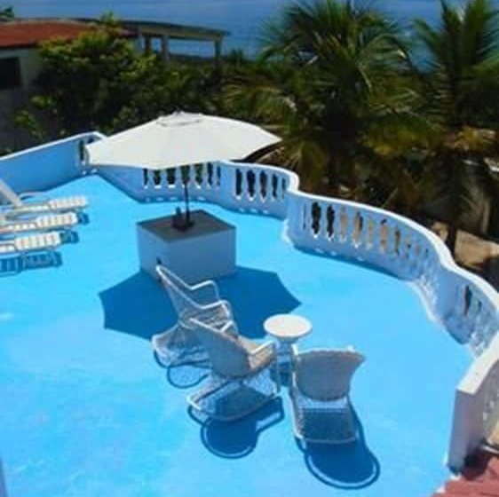 Общежитие Guesthouse Villa La Isla