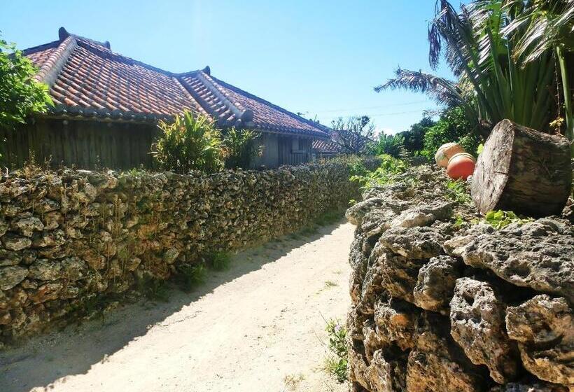 فندق صغير Taketomijima Guesthouse And Je Taime