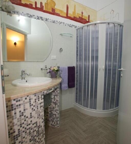 مبيت وإفطار Antico Borgo Marchese