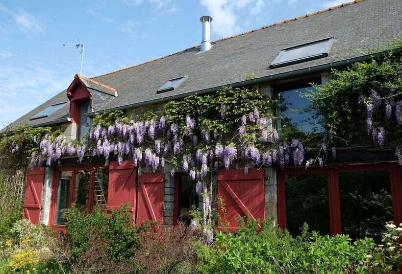 ベッドアンドブレックファースト La Maison Jaune à La Janaie