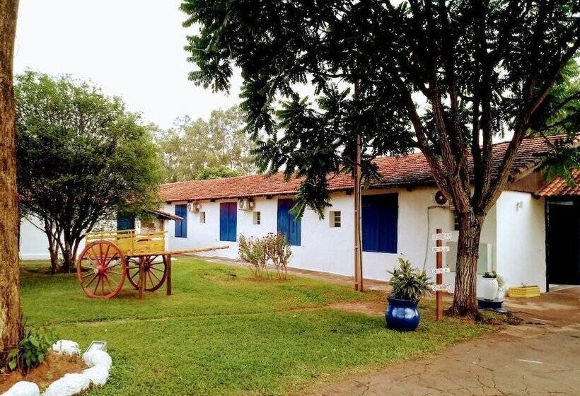 هتل Fazenda Dos Ipês