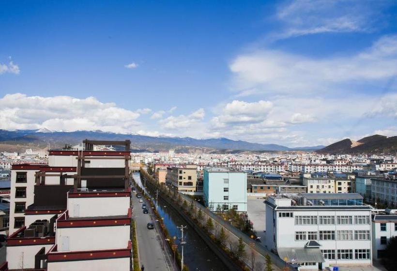 هتل Hilton Garden Inn Shangrila