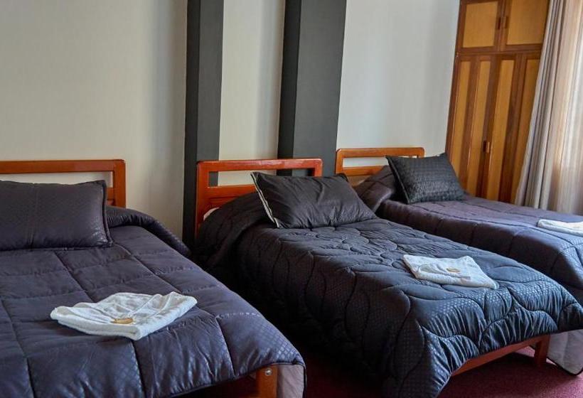 هتل Suarel Center