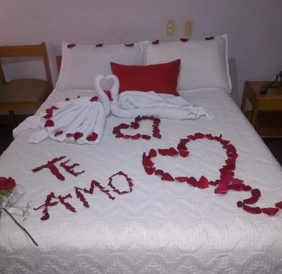 هتل Suarel Center