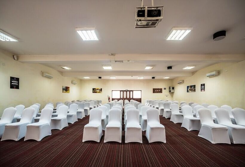 Prideinn Flamingo Beach Resort & Spa Mombasa
