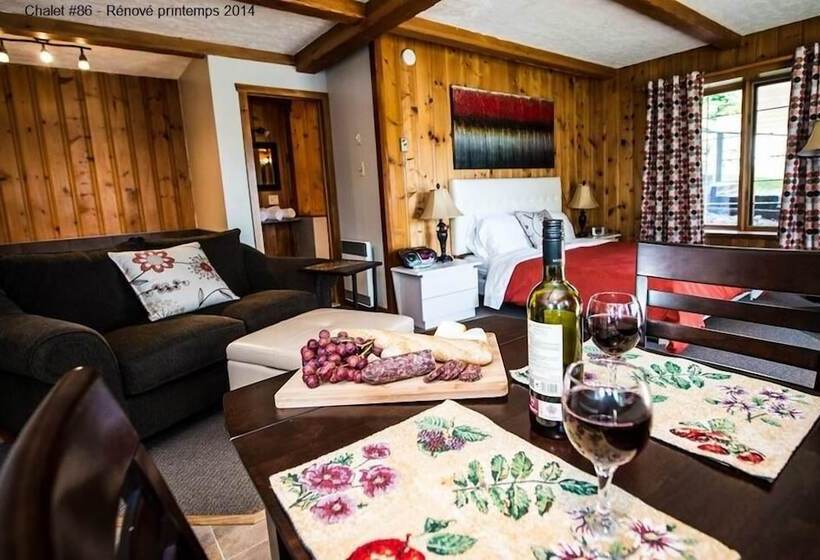 استراحتگاه Chalets Lac à La Truite