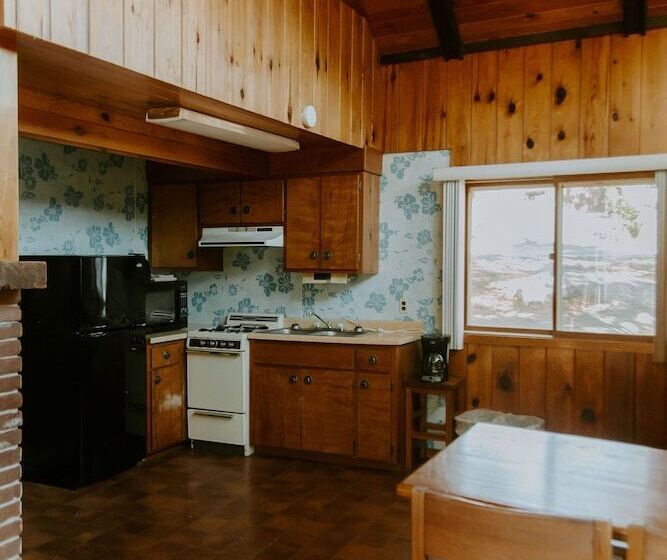 リゾートホテル Silver Rapids Lodge