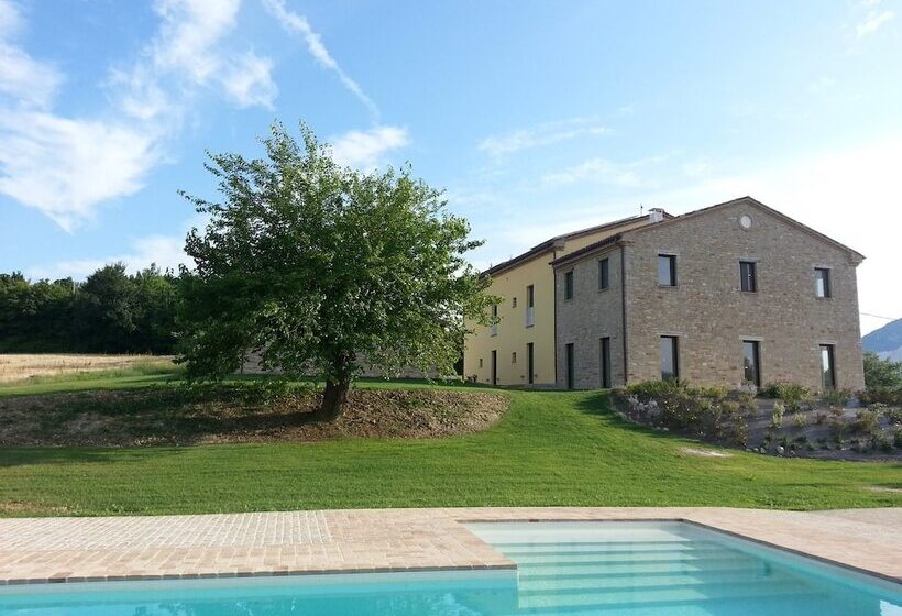 تختخواب و صبحانه Amico Country House