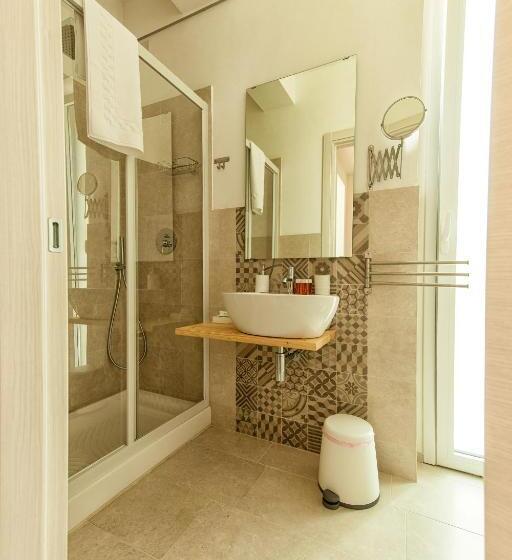 تختخواب و صبحانه Barokhouse