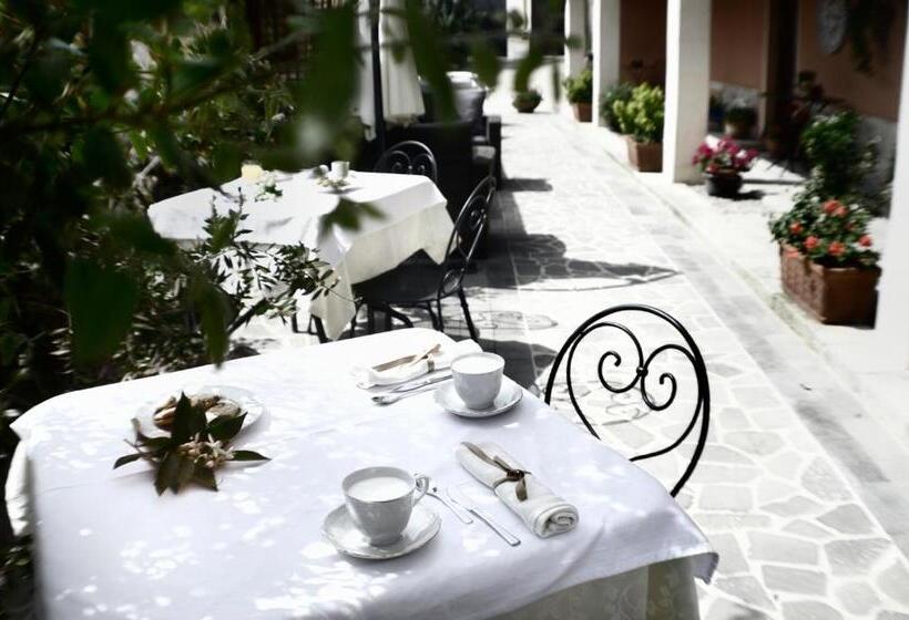مبيت وإفطار Il Giardino Degli Aranci