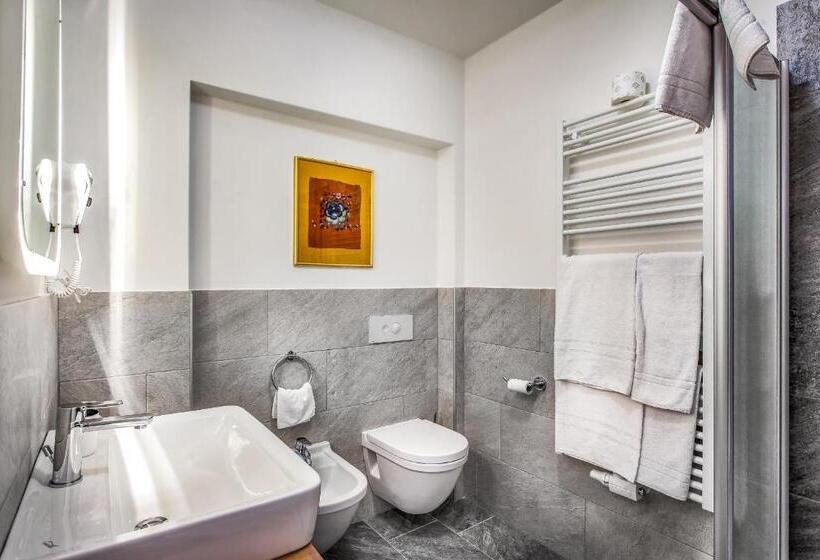 تختخواب و صبحانه Am Schloss Guest House