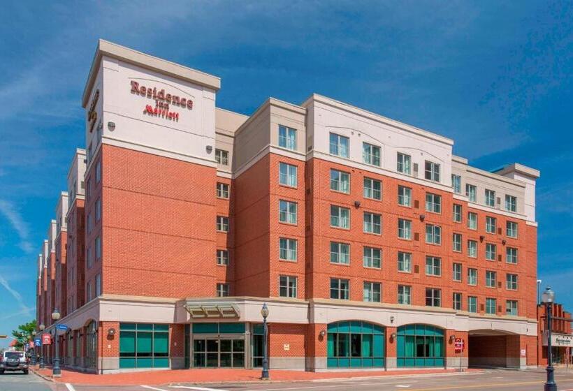 هتل Residence Inn By Marriott Moncton
