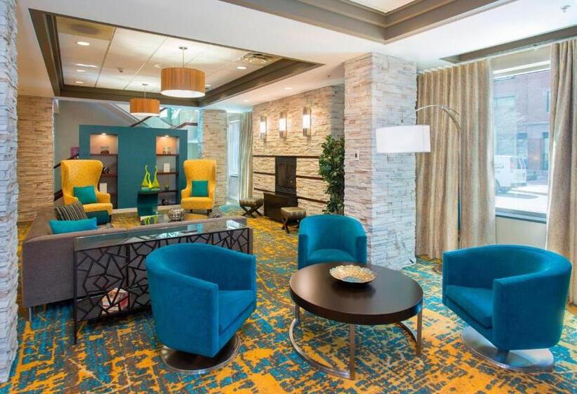 هتل Residence Inn By Marriott Moncton