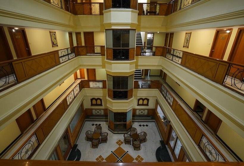 هتل Royal Palazzo