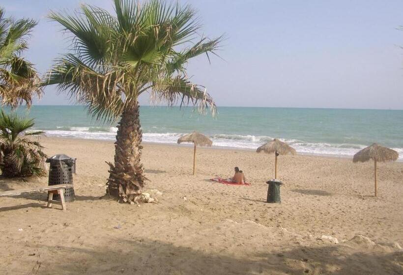 B&b Valoroso Village