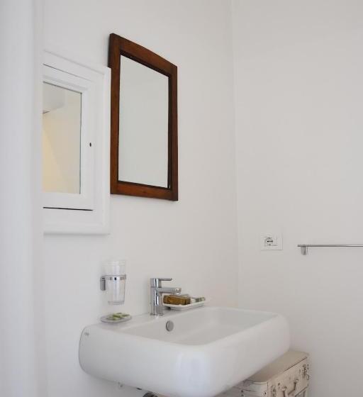 هتل La Casa Nel Borgo Antico