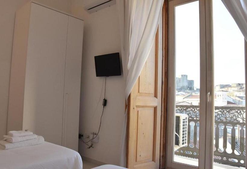 هتل La Casa Nel Borgo Antico