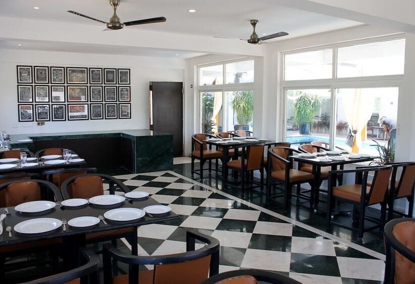 호텔 Nirvana Boutique