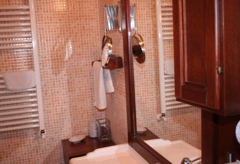 تختخواب و صبحانه Albarosa