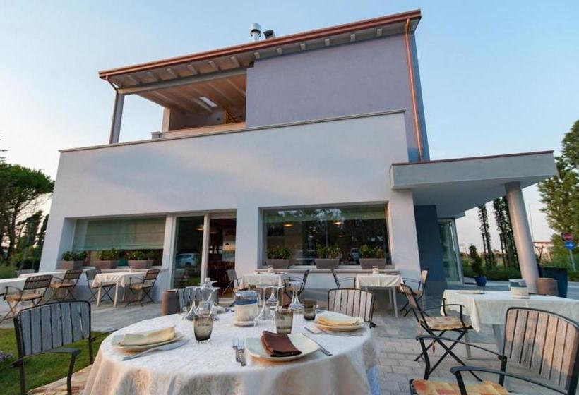 تختخواب و صبحانه Borgo Del Faro
