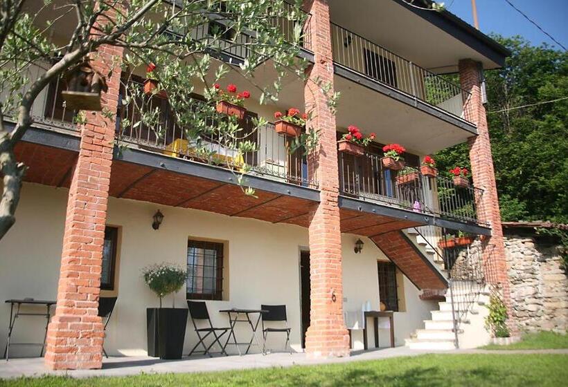 تختخواب و صبحانه Cascina Brunod