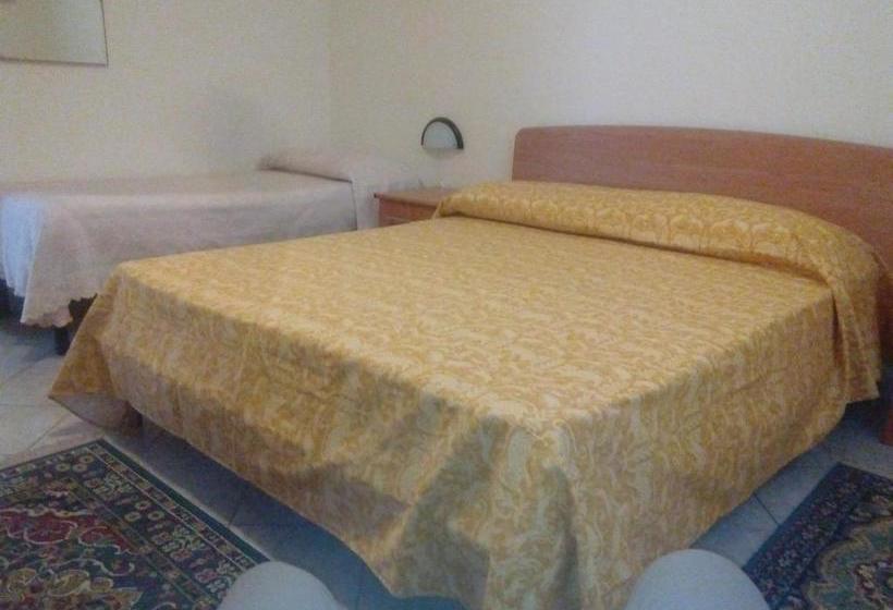 تختخواب و صبحانه Raggio Di Sole