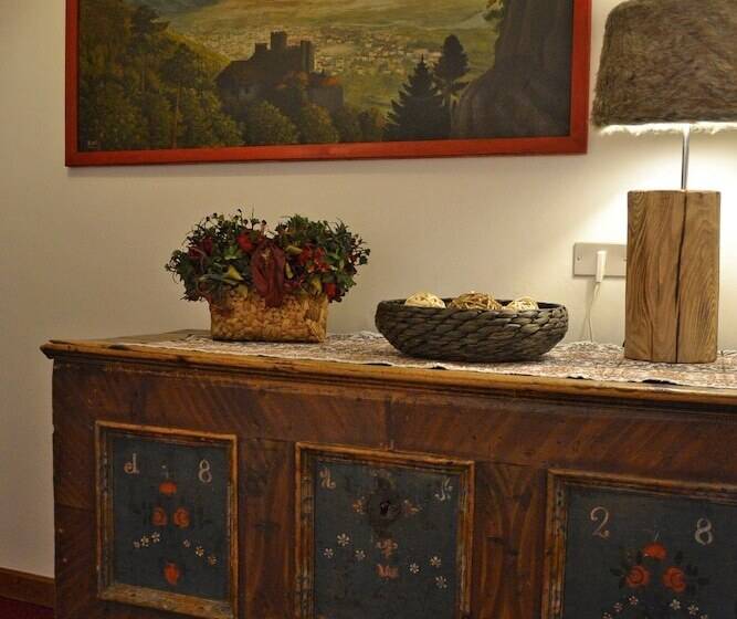 هتل Albergo Majorka