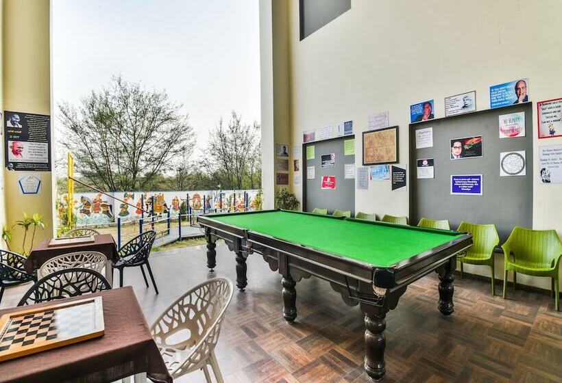 فندق Amrit Manthan