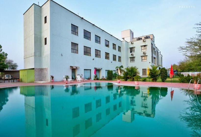 فندق Amrit Manthan