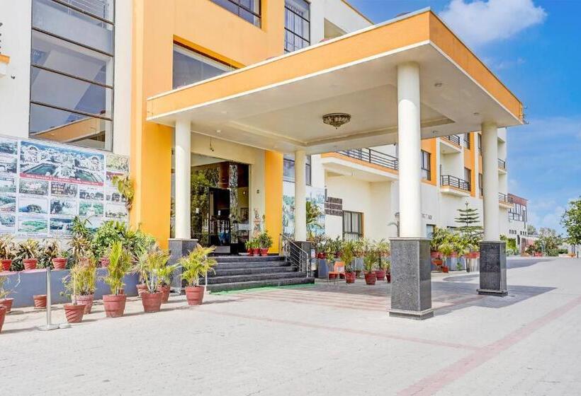 فندق Amrit Manthan