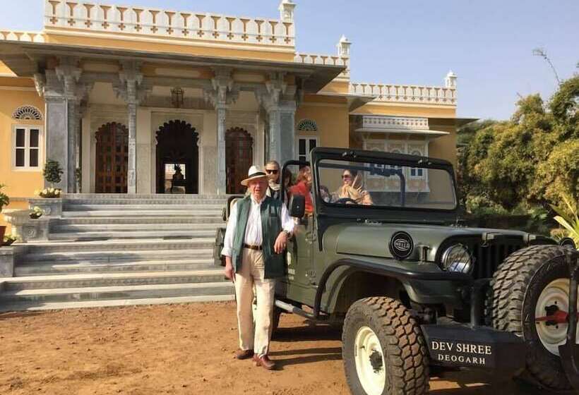 Hotel Dev Shree Deogarh