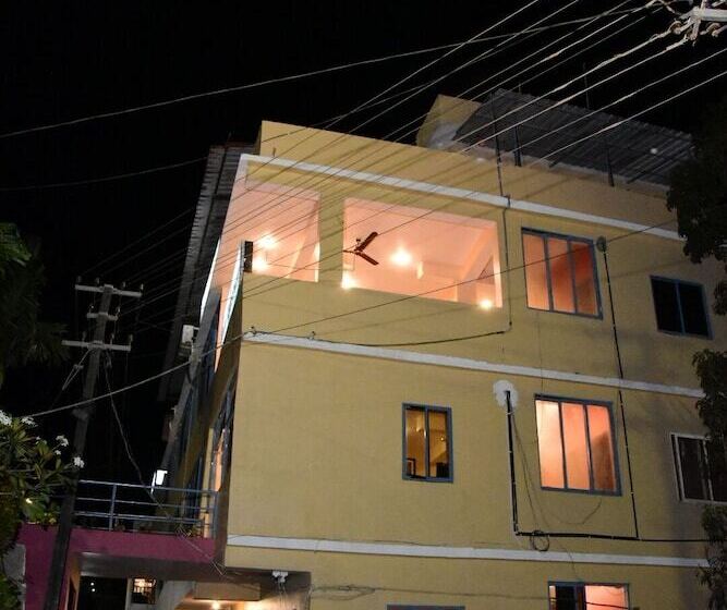 Hotel Rajeshwar