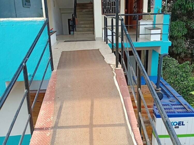 Hotel Rajeshwar