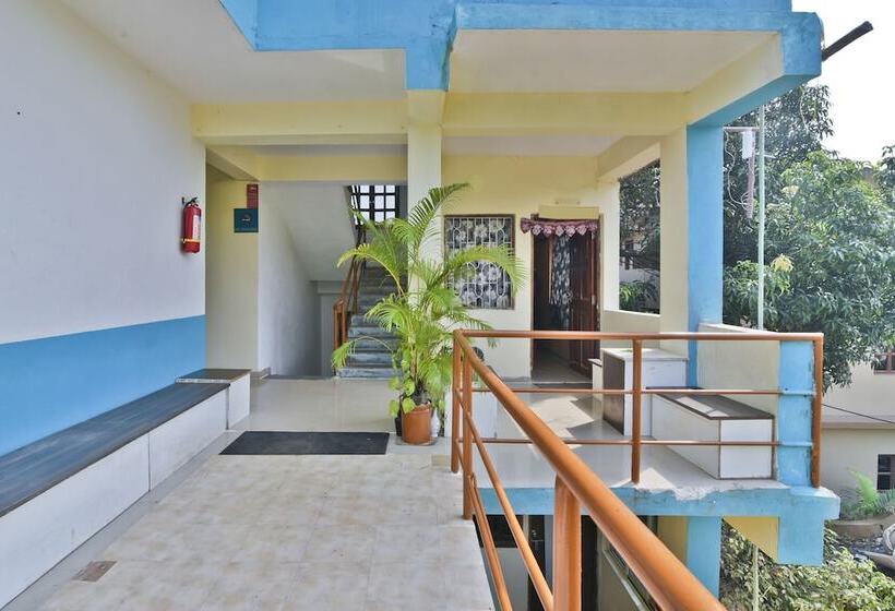 Hotel Rajeshwar