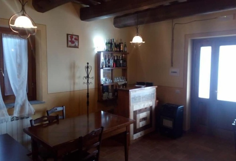 ベッドアンドブレックファースト Agriturismo Vallesessanta