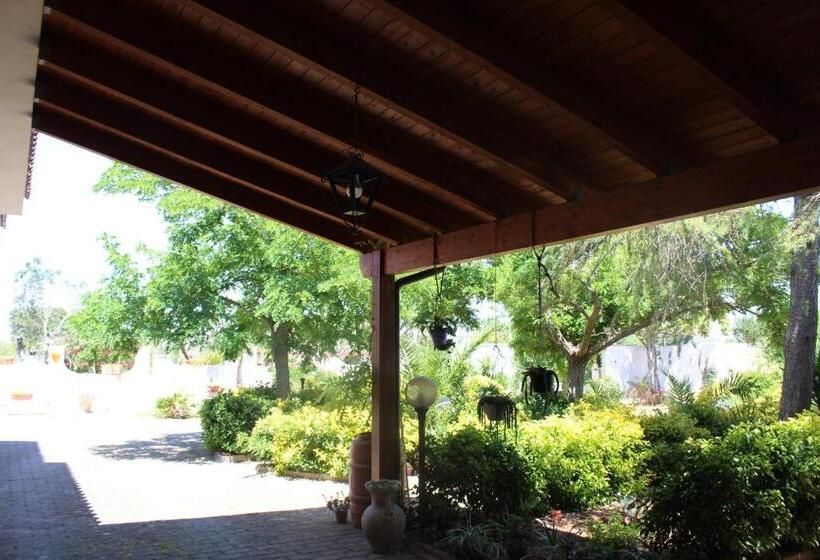 민박 Il Giardino Di Alba