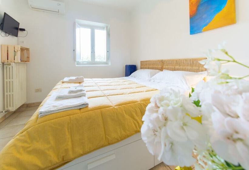 Bed and Breakfast Kalinifta   Io Parto Io Arrivo