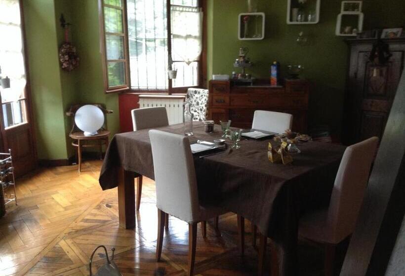住宿加早餐  La Taverna Dei Gufi