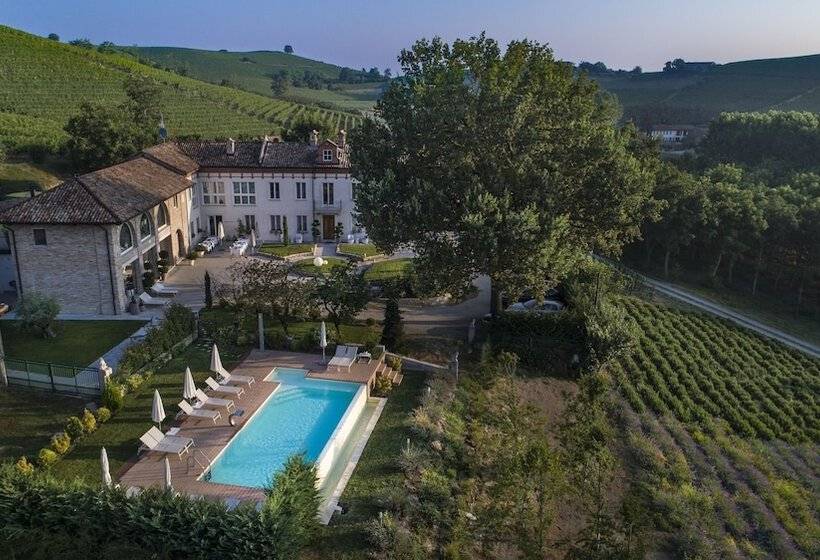 تختخواب و صبحانه Langhe Country House