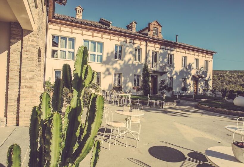 تختخواب و صبحانه Langhe Country House